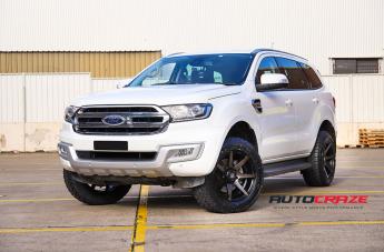 FORD EVEREST AVALANCHE MACHINED FACE MATTE BLACK DARK TINT